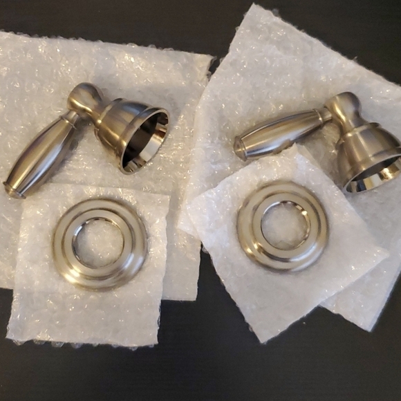 Peerless Claymore 2-Handle Widespread Roman Tub - Picture 5 of 5